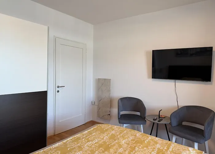 Studio Apartment Harbour Pula