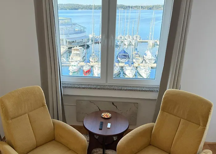 Studio Apartment Harbour Pula