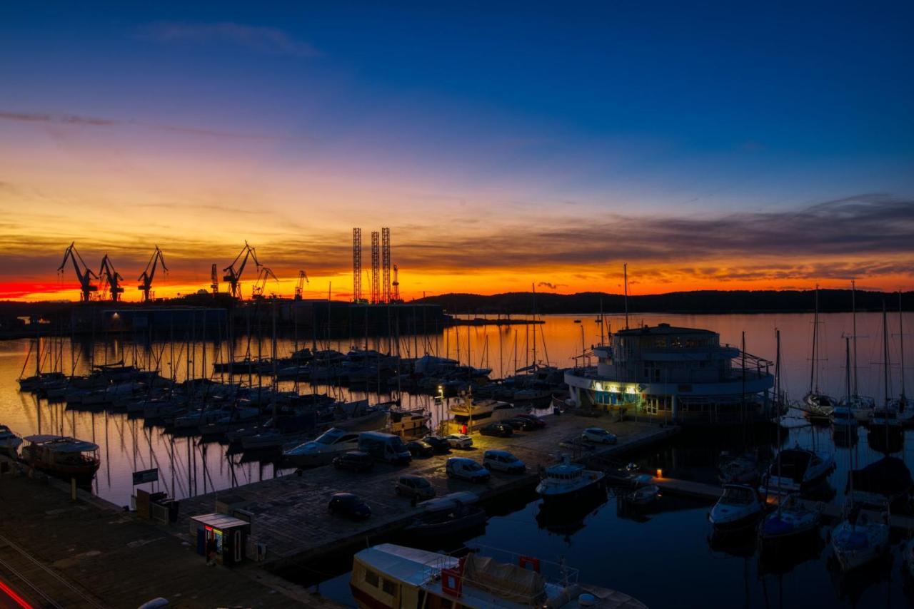 Harbour Apartment